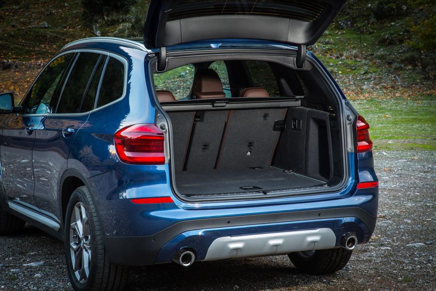 Багажник BMW X3 xDrive20d xLine (G01) 2017 года  (WW) (фото 30 из 40)